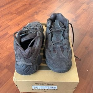 Yeezy 500 (worn once)